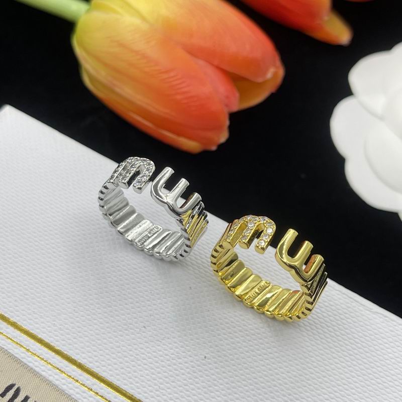 MiuMiu Ring 09lyr1 (1)
